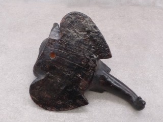 TC57 Tête d'éléphant en terre cuite, Jardinière Murale