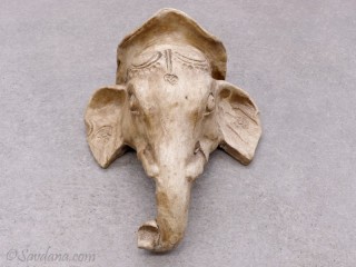 TC60 Tête d'éléphant en terre cuite