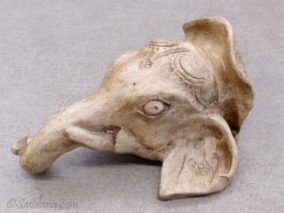 TC60 Tête d'éléphant en terre cuite