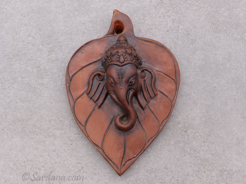 TCC65 Ganesh en Terre Cuite