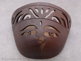 TCC81 Pot Yeux de Bouddha en terre cuite
