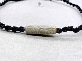 CD165 Collier Tibétain Mantra Yeux de Bouddha
