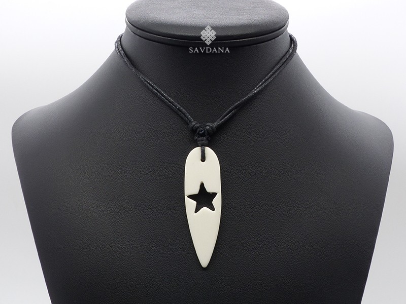 CD185 Collier Tibétain