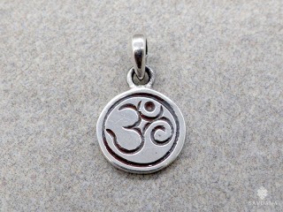 PA612 Pendentif ou Charme Argent Massif Om