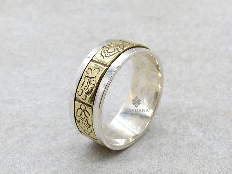 Bague Anneau En Argent Massif Avec Symboles Asiatiques Ajourés - Taille 62 - Occasion