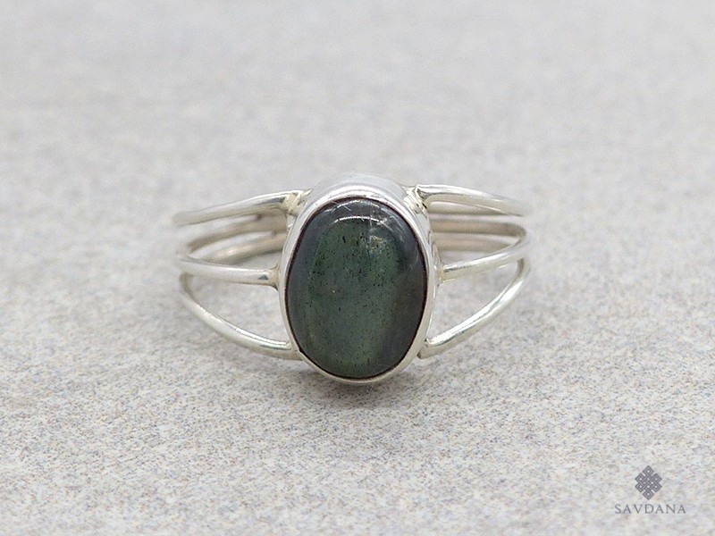 BA474 Bague Argent Massif Labradorite. Taille 54