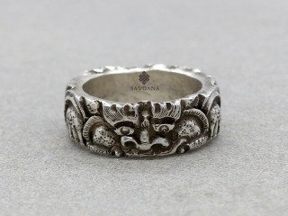BA455. Bague Argent Massif Chhepu le Défenseur.Taille 63