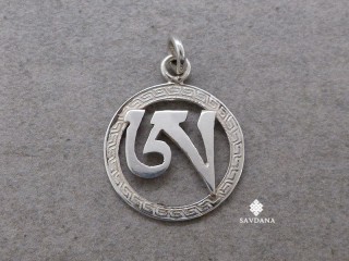 PA450 Pendentif Argent Massif Om Tibétain