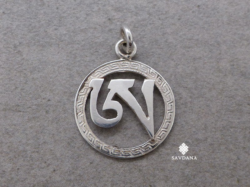 PA450 Pendentif Argent Massif Om Tibétain
