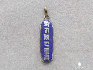 P105 Pendentif Tibétain Mantra