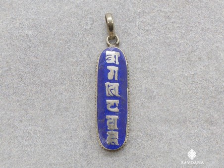 P105 Pendentif Tibétain Mantra
