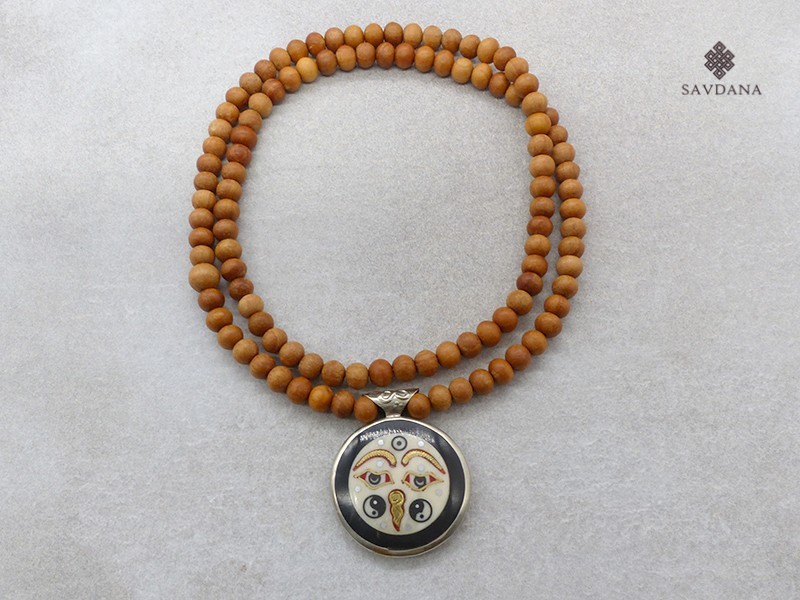 Mala159 Mala de Prières Tibétain Bois de Santal Om Yeux de Bouddha Yin Yang