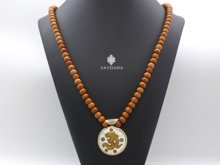 Mala163 Mala de Prières Tibétain Bois de Santal Mantra Om