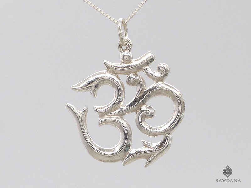 PA529 Pendentif Argent Massif Om
