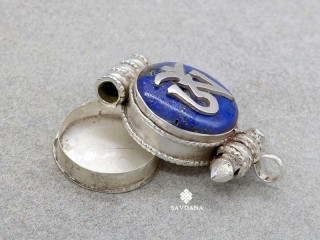 PA569 Pendentif Amulette Ghau Argent Massif Om