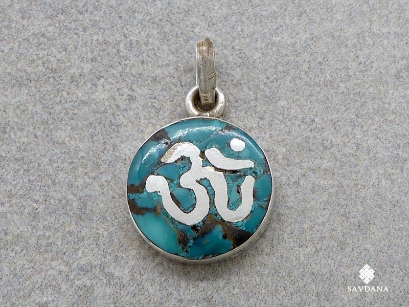 PA564 Pendentif Argent Massif Om