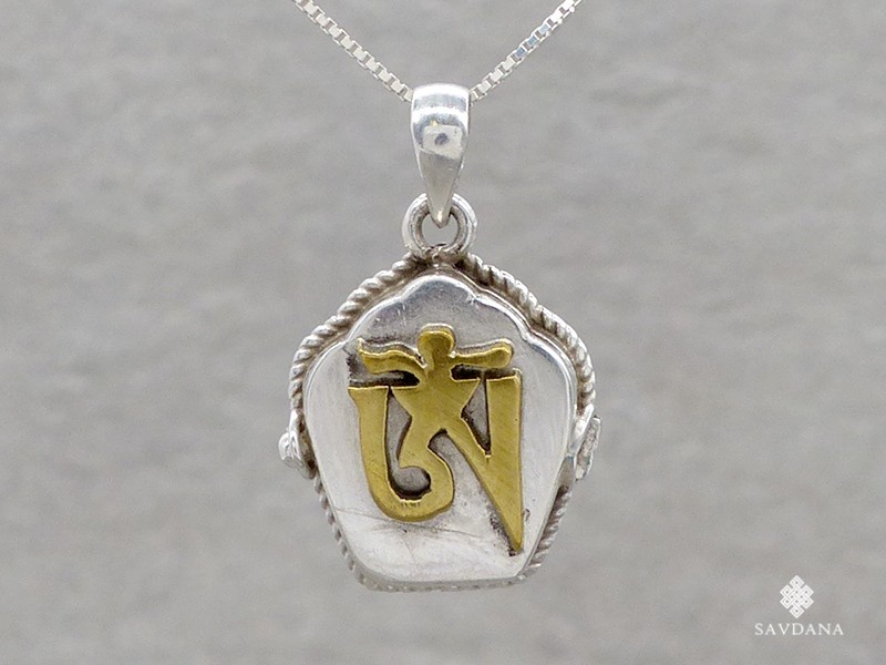 PA497 Pendentif Amulette Ghau Argent Massif Om