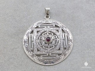 PA398 Pendentif Argent Massif Mandala Grenat