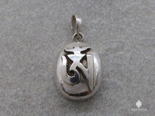 PA439 Pendentif Amulette Ghau Argent Massif Om