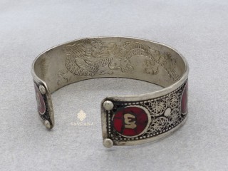 BrD304 Bracelet Tibétain Mantra Dragon