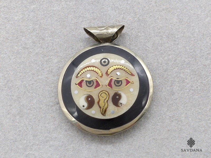 P71 Pendentif Tibétain Om Yeux de Bouddha Noeud Sans Fin