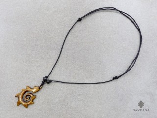 CD220 Collier Tibétain