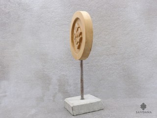 Div65 Sculpture Noeud Sans Fin Bois Exotique