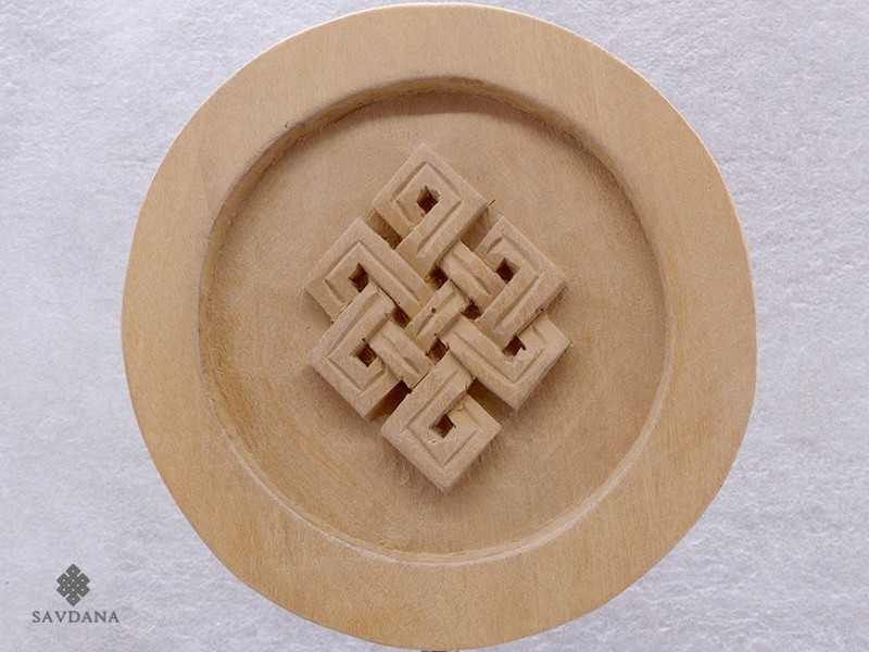 Div65 Sculpture Noeud Sans Fin Bois Exotique