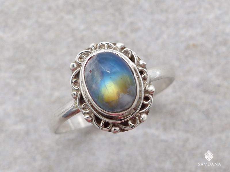 BA473 Bague Argent Massif Pierre de Lune. Taille 54