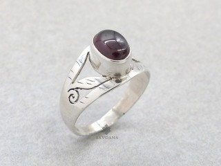 BA376 Bague Argent Massif Grenat. Taille 57