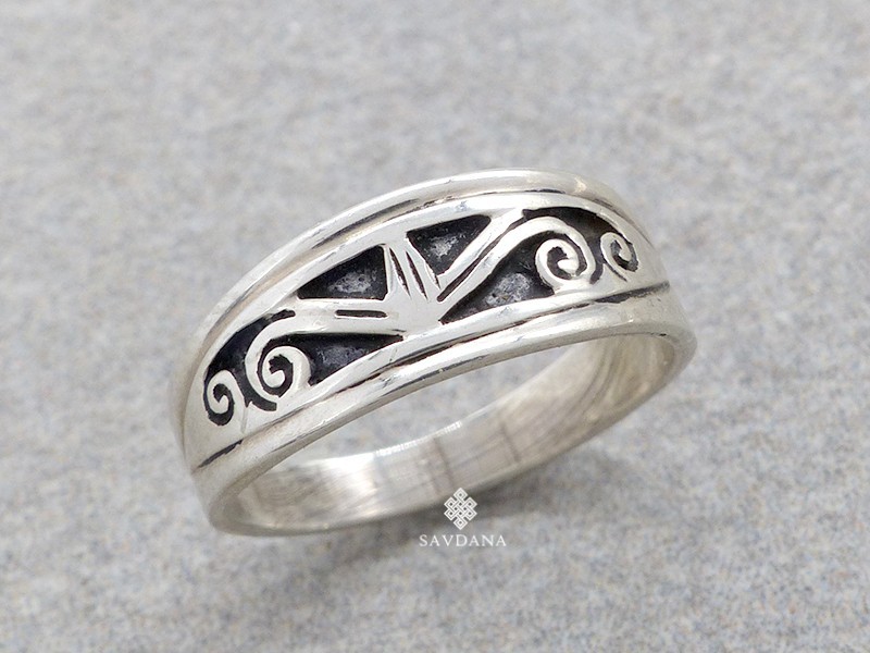 BA562 Bague Tibétaine en Argent Massif. Taille 55