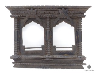 Div97 Fenêtre Népalaise Traditionnelle