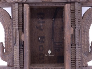 BTC23 Porte-Clés Porte Népalaise Astamangala