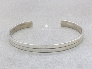 BrA132 Bracelet Tibétain Argent Massif