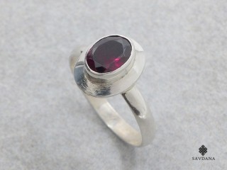 BA378 Bague Argent Massif Grenat. Taille 58
