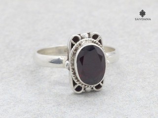 BA580 Bague Argent Massif Grenat. Taille 53
