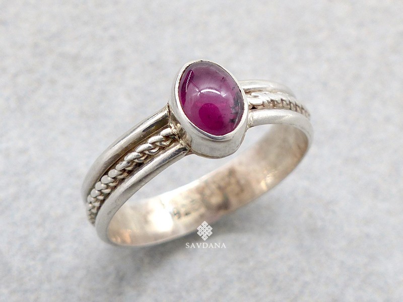 BA618 Bague Argent Massif Grenat. Taille 56