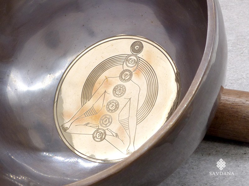 BC137 Bol Chantant Tibétain Mantra Om Signes Auspicieux Chakras