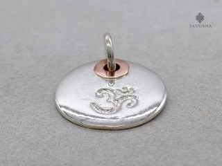 PA188 Pendentif Argent Massif Om
