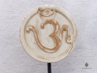 Div112 Sculpture Om Bois Exotique