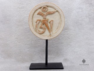 Div114 Sculpture Om Bois Exotique