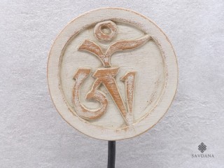 Div114 Sculpture Om Bois Exotique