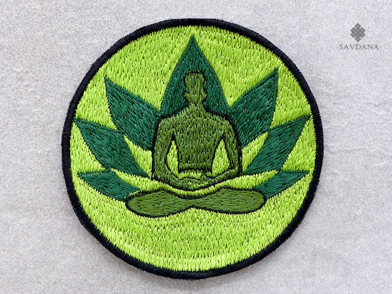 PB77 Pièce Brodée Yoga Méditation Lotus
