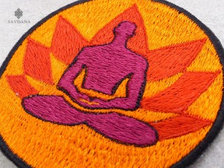 PB78 Pièce Brodée Yoga Méditation Lotus