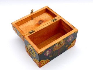 CTT54. Coffret Traditionnel Tibétain Noeud Sans Fin