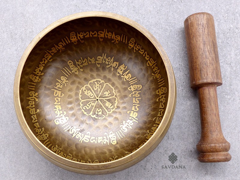Bol Chantant Tibétain - Cho-pa Gravé avec symbole sacrée 30cm - La palette  a bijoux