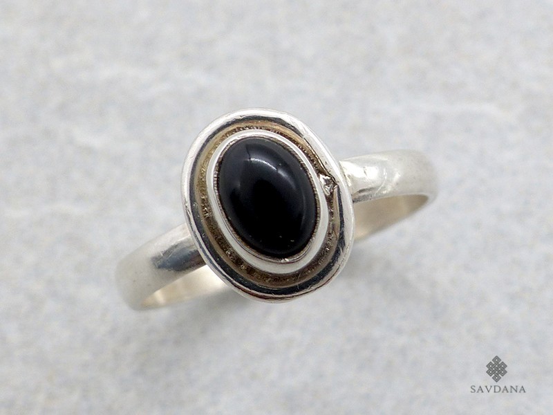 BA651 Bague Argent Massif Onyx. Taille 57
