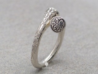 Bague Tibétaine en Argent Massif
