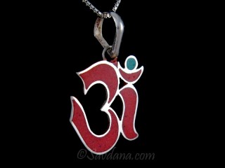 PA493 Pendentif Argent Massif Om
