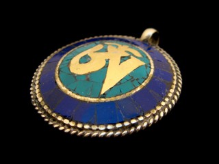 P63 Pendentif Tibétain Om Dorje Vajra
